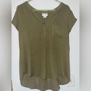 Liz Claiborne Green Size L blouse.  Great used condition. Like new.